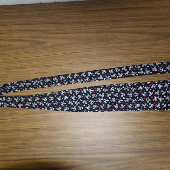Disney Store Red, White, and Blue Mickey Mouse 100 Percent Silk Tie - Picture 1 of 6
